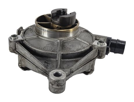 Thumbnail 2: 13-18 BMW 2 3 4 5 X1 X3 X4 X5 Z4 (F10 F22 F25 F30 F32) 2.0L TURBO VACUUM PUMP