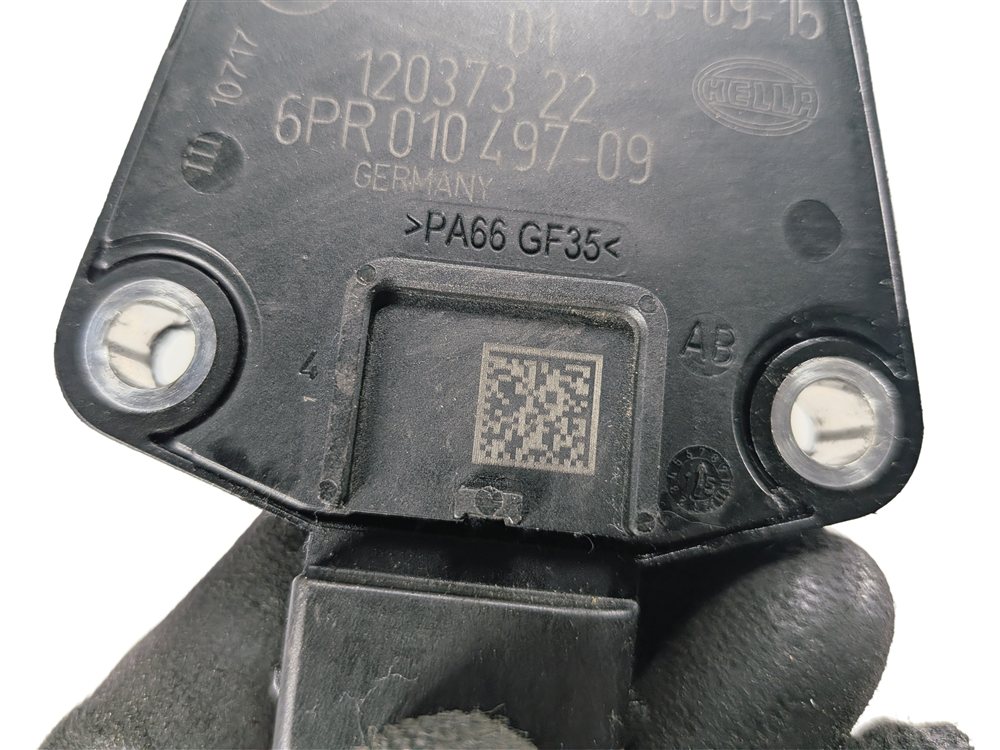 Thumbnail 6: 2016-2018 BMW X5 (F15) xDrive40e 2.0L HYBRID N20 ENGINE OIL LEVEL SENSOR SENDER