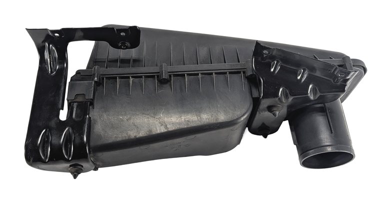 Thumbnail 3: 2016-2018 BMW X5 (F15) 2.0L HYBRID AIR CLEANER FILTER BOX HOUSING