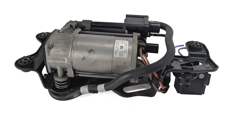 Thumbnail 2: 2014-2019 BMW X5 X5M X6 X6M (F15 F16) AIR SUSPENSION COMPRESSOR PUMP w/ MOUNT