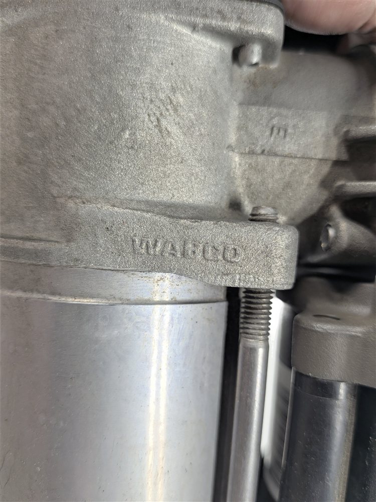 Thumbnail 7: 2014-2019 BMW X5 X5M X6 X6M (F15 F16) AIR SUSPENSION COMPRESSOR PUMP w/ MOUNT