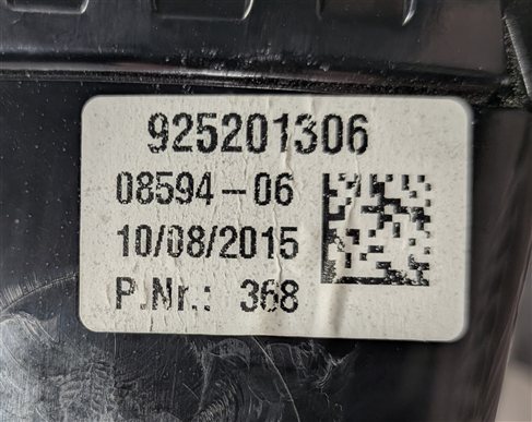 Thumbnail 8: 2016 BMW X5 (F15) REAR CENTER CONSOLE BACK SEAT HEAT AIR AC VENT (Black)