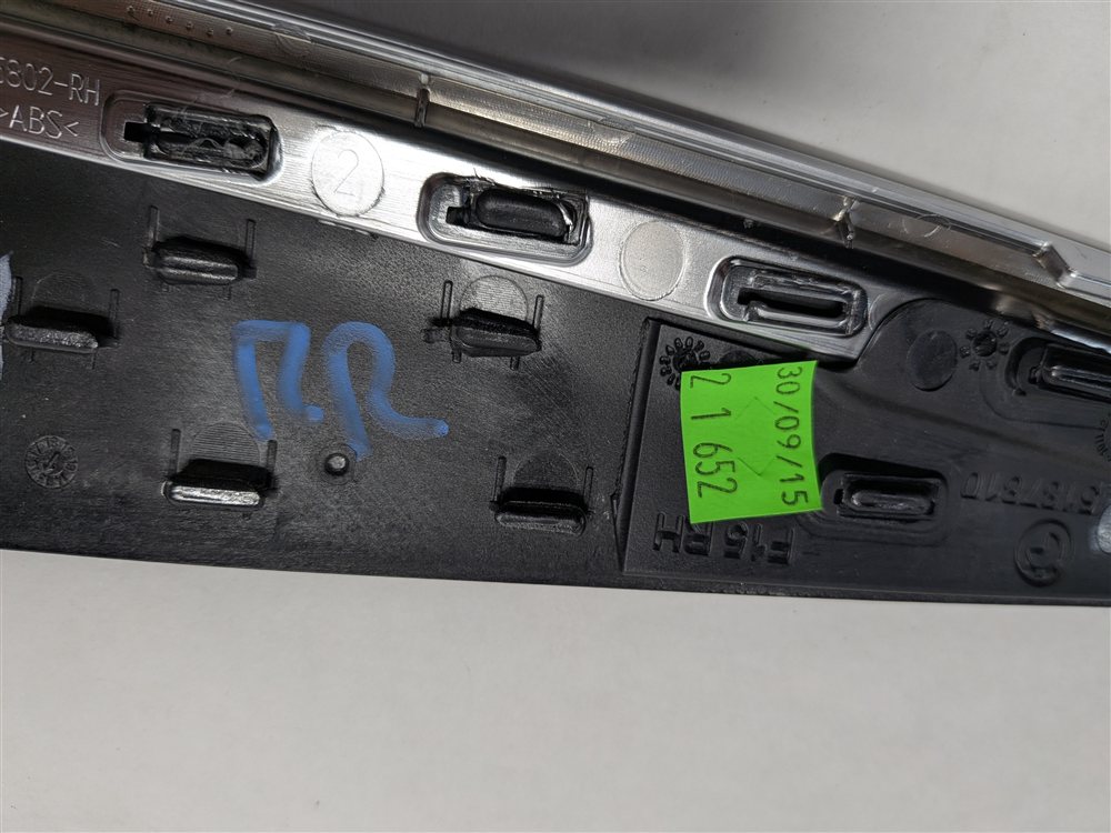 Thumbnail 14: 2016 BMW X5 (F15) INTERIOR DASH DOOR PANEL TRIM SET (Poplar)
