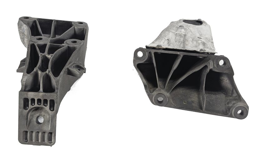 Thumbnail 4: 16 BMW X5 (F15) 2.0L HYBRID (N20B20A) ENGINE MOTOR MOUNT SUPPORT BRACKET SET/2