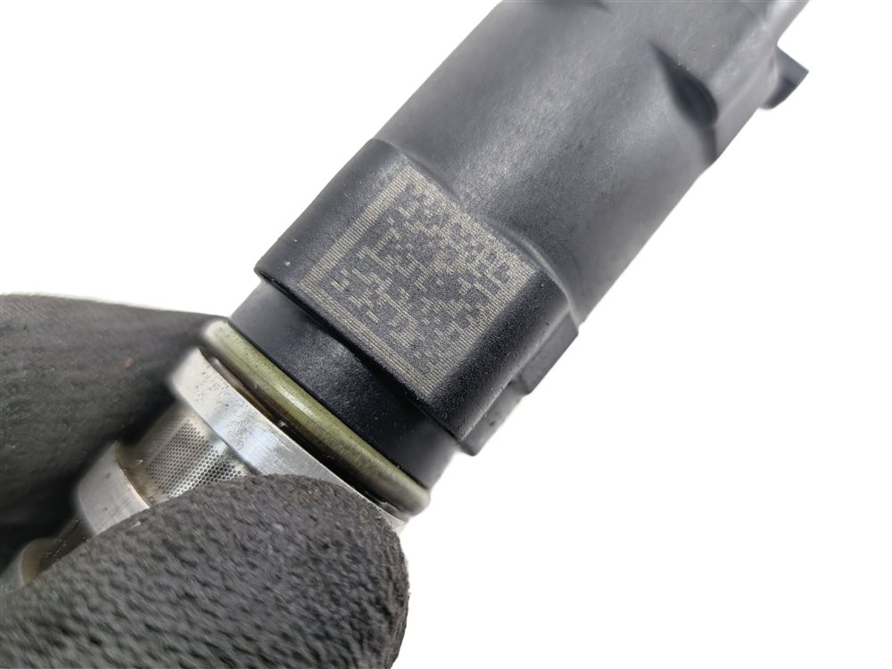 Thumbnail 5: 16 BMW X5 (F15) 2.0L HYBRID (N20B20A) ENGINE OIL CONTROL SOLENOID VALVE VANOS