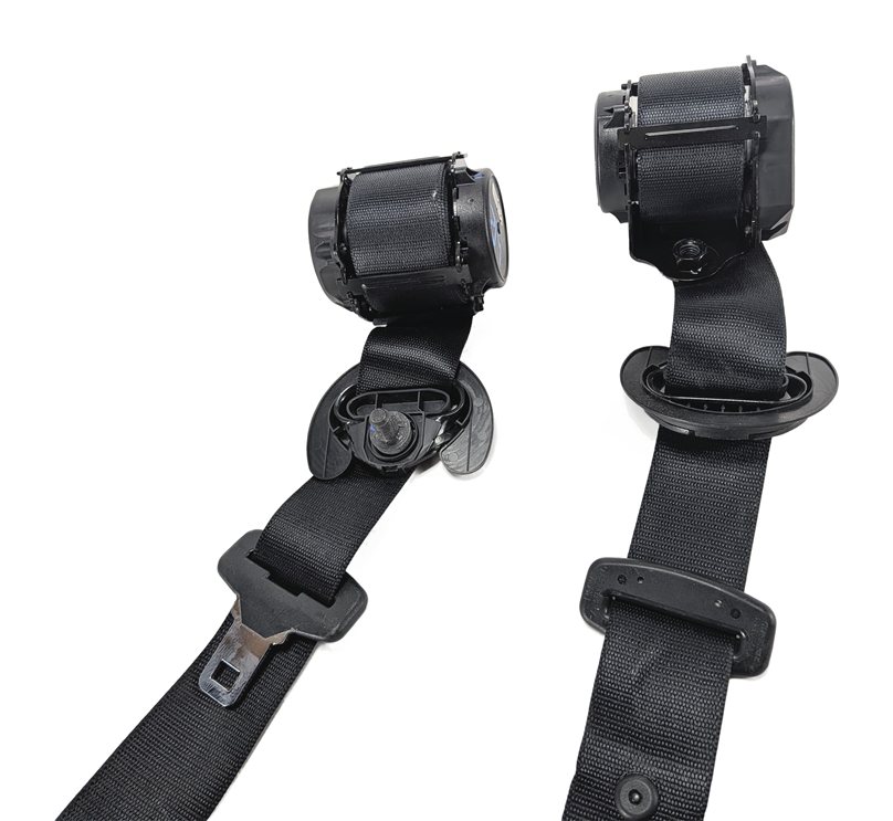 Thumbnail 5: 2016 BMW X5 (F15) REAR SEAT SEATBELT RETRACTOR LEFT/RIGHT SET/2 (Black)