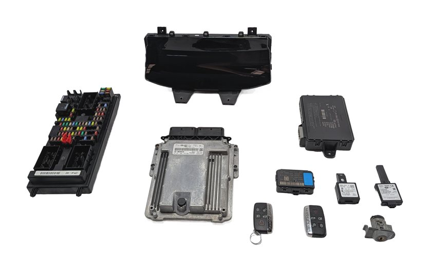 Thumbnail 4: 2013-2016 RANGE ROVER (L405) 5.0L N/A AJ133 ECM CLUSTER KEYLESS IGNITION KEY SET