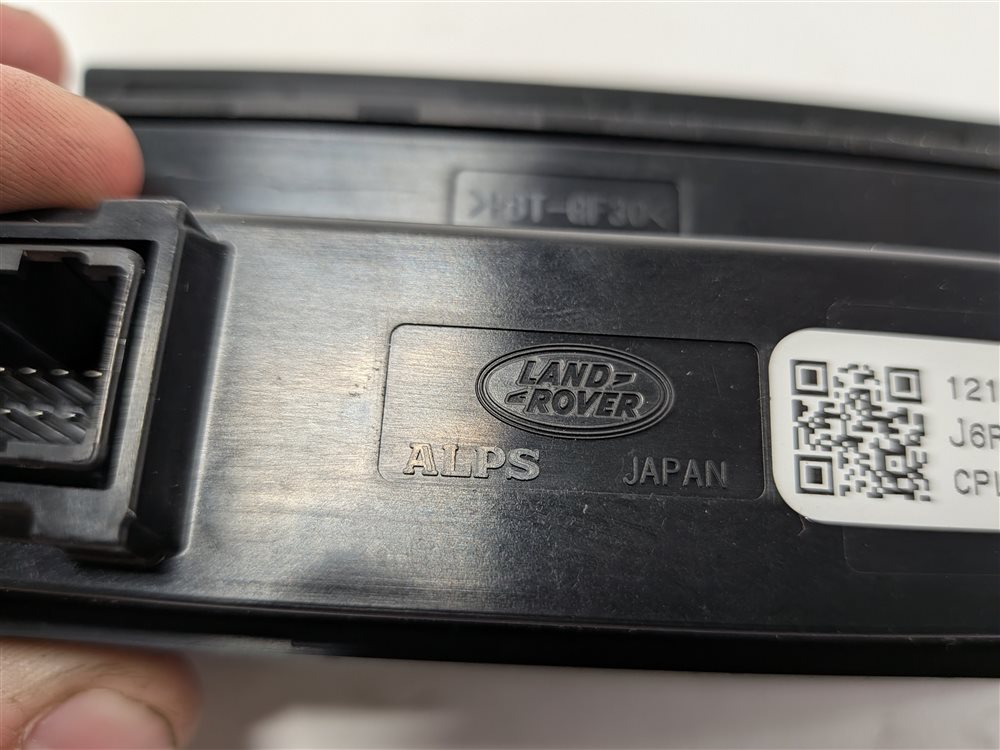 Thumbnail 6: 2013 RANGE ROVER (L405) LEFT TOUCH SCREEN DISPLAY CONTROL MODULE CPLA-18C858-AC