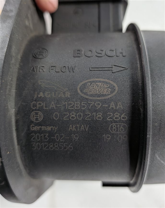 Thumbnail 6: 2013-2019 JAGUAR LAND ROVER F-TYPE XF LR4 ROVER SPORT MASS AIR FLOW SENSOR