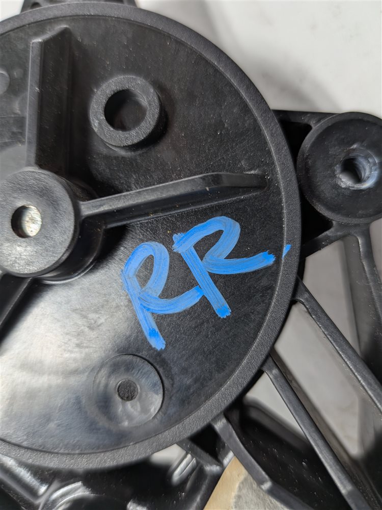 Thumbnail 5: 2013-2017 RANGE ROVER (L405) RIGHT REAR POWER WINDOW MOTOR