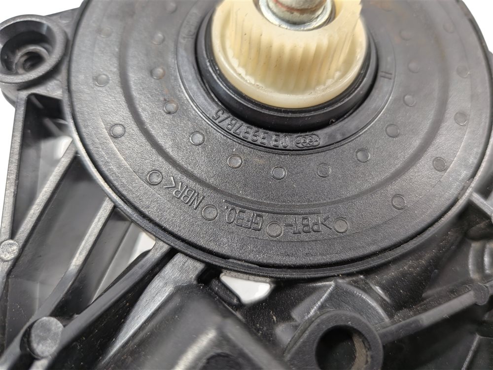 Thumbnail 9: 2013-2017 RANGE ROVER (L405) RIGHT REAR POWER WINDOW MOTOR