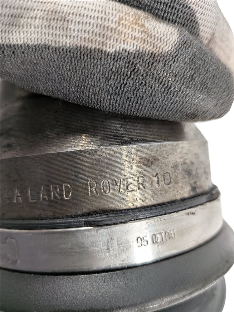 Thumbnail 9: 2013-2020 RANGE ROVER SPORT DISCOVERY (L405 L462 L494) LEFT FRONT AXLE SHAFT