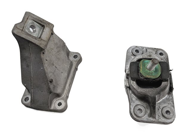 Thumbnail 3: 2013 RANGE ROVER (L405) 5.0L AJ133 N/A LEFT ENGINE MOTOR MOUNT w/ BRACKET