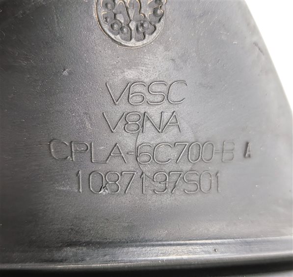Thumbnail 8: 2013 RANGE ROVER (L405) 5.0L N/A AJ133 V8 ENGINE AIR INTAKE HOSE DUCT RESONATOR