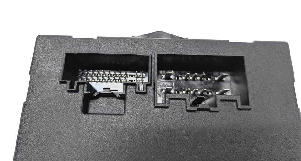 Thumbnail 6: 2013 RANGE ROVER (L405) REAR UPPER TRUNK LIFT LIFTGATE CONTROL MODULE
