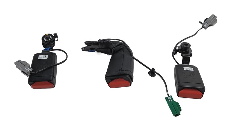 Thumbnail 4: 2013 RANGE ROVER (L405) REAR LEFT CENTER RIGHT SEATBELT BUCKLE SET/3 (Black)