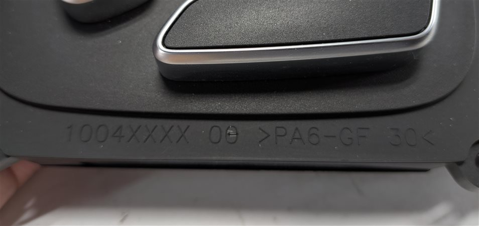 Thumbnail 7: 2013 RANGE ROVER (L405) FRONT RIGHT PASSENGER POWER SEAT ADJUSTMENT SWITCH