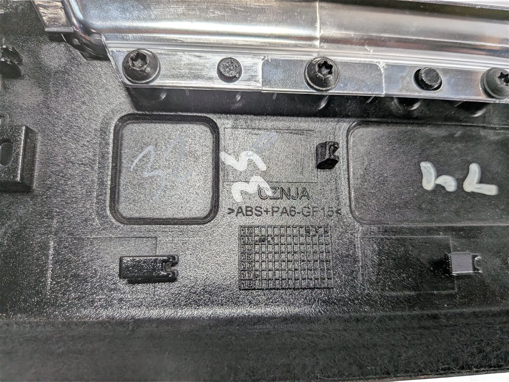 Thumbnail 19: 2013 RANGE ROVER (L405) INTERIOR DASH DOOR CONSOLE TRIM SET (Macassar Wood)