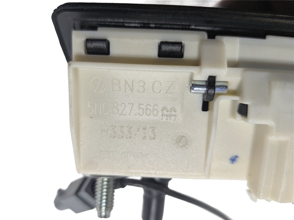 Thumbnail 6: 09-17 AUDI Q5 SQ5 A4 A5 REAR LIFTGATE HANDLE w/BACKUP CAMERA