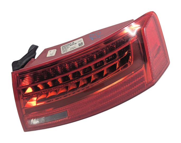 13-17 AUDI A5 S5 RS5 (B8 8T) REAR RIGHT OUTER TAILLIGHT BRAKE LIGHT LAMP (LED)