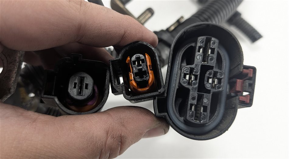 Thumbnail 4: 2014 AUDI S5 (B8 8T) 3.0L POSITIVE BATTERY CABLE ALTERNATOR STARTER WIRE HARNESS