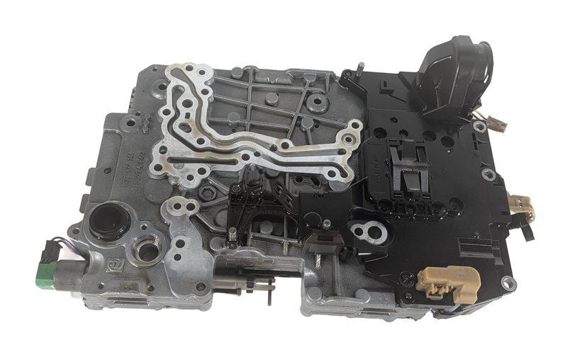 Thumbnail 2: 17-21 BMW 230i 330i 430i F22 F30 F32 8HP-50 TRANSMISSION VALVE BODY MECHATRONICS