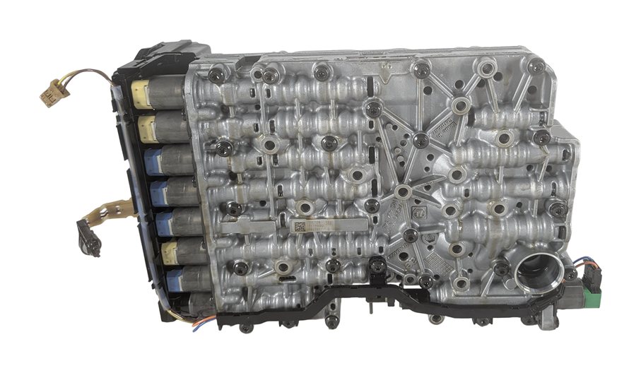 Thumbnail 5: 17-21 BMW 230i 330i 430i F22 F30 F32 8HP-50 TRANSMISSION VALVE BODY MECHATRONICS