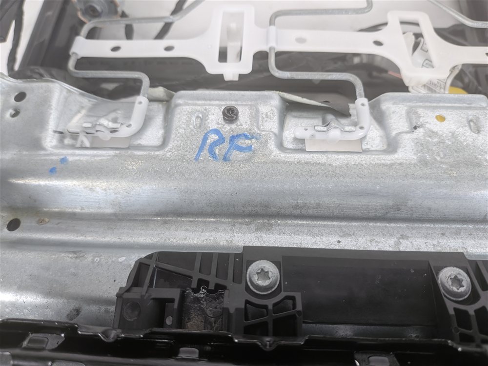Thumbnail 7: 14-20 BMW 3 4 SERIES (F30 F32) FRONT RIGHT PASSENGER SEAT TRACK w/ ADJUST MOTORS