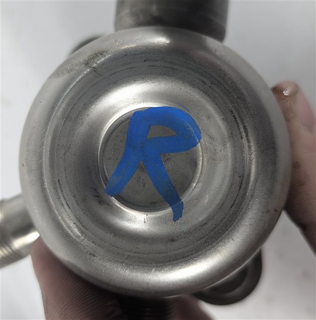 Thumbnail 7: 11-20 MERCEDES E S SL GL (W205 W166 W212 X166 X253) RIGHT MECHANICAL FUEL PUMP