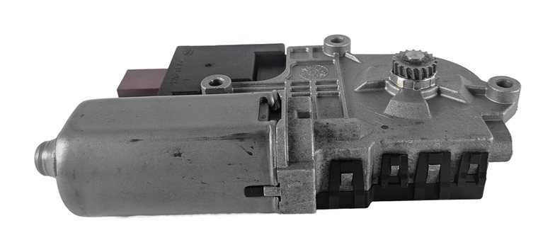 Thumbnail 2: 2012-2019 MERCEDES GL350 GL450 GL550 ML250 ML350 ML550 (W166 X166) SUNROOF MOTOR