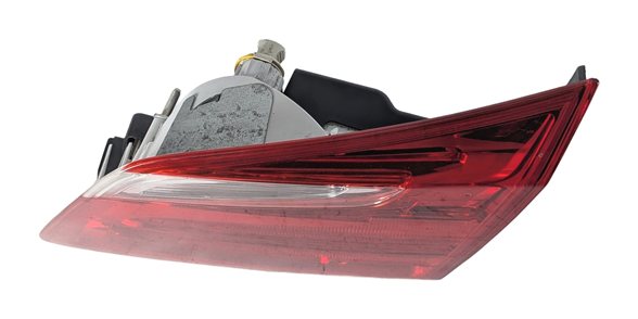 Thumbnail 4: 13-16 MERCEDES GL350 GL450 GL550 (X166) REAR RIGHT INNER TAILLIGHT LIGHT LAMP