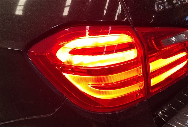 Thumbnail 2: 13-16 MERCEDES GL (X166) REAR LEFT DRIVER OUTER TAILLIGHT BRAKE LIGHT LAMP