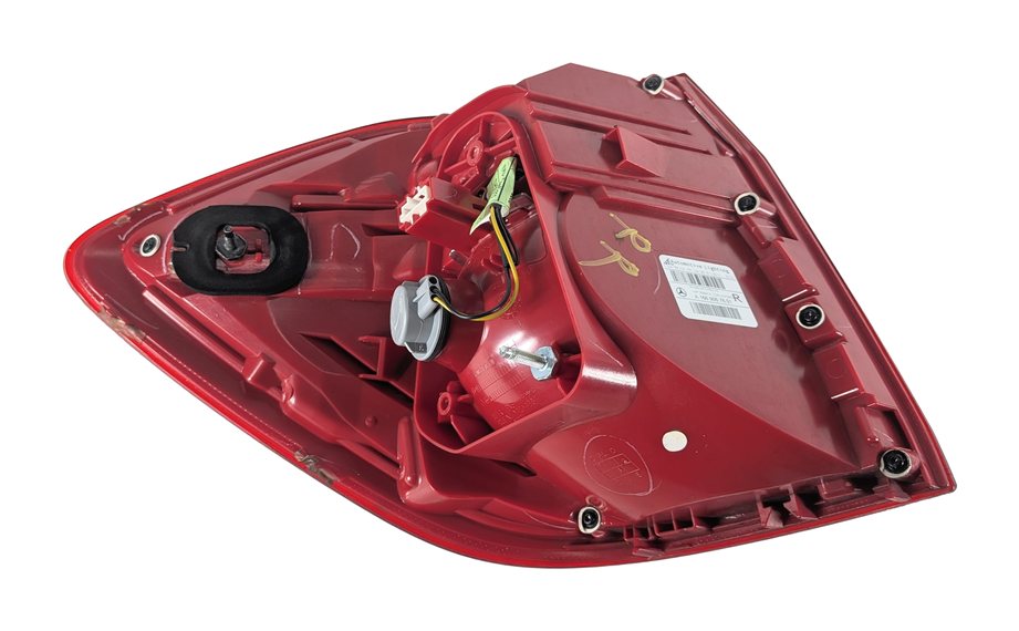 Thumbnail 5: 13-16 MERCEDES GL (X166) REAR RIGHT PASSENGER OUTER TAILLIGHT BRAKE LIGHT LAMP