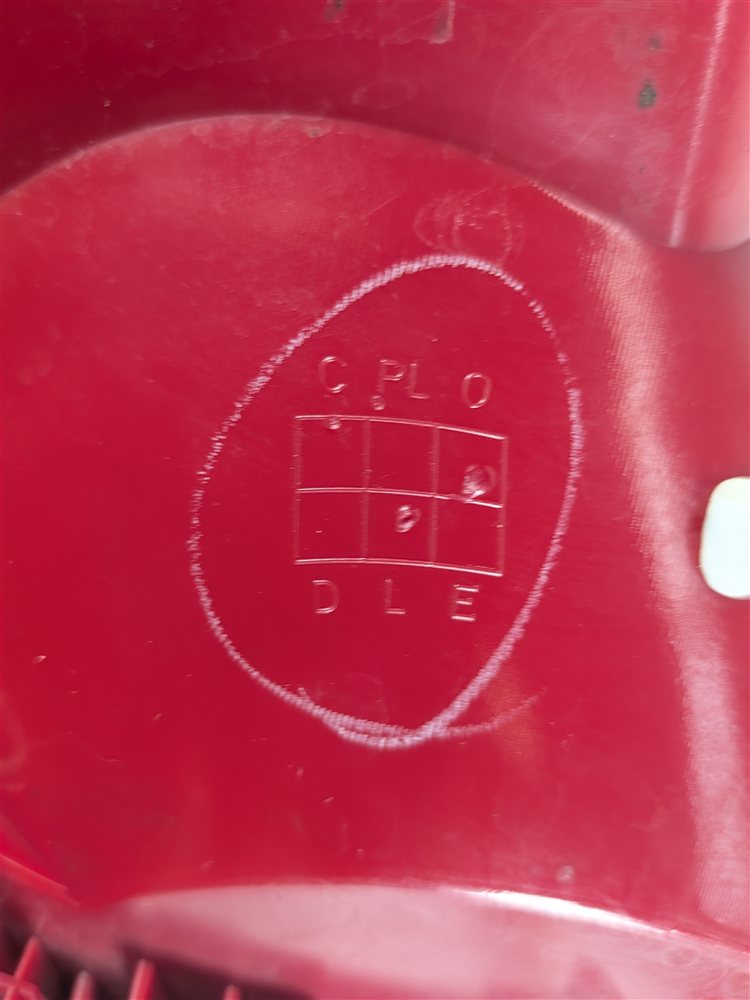 Thumbnail 7: 13-16 MERCEDES GL (X166) REAR RIGHT PASSENGER OUTER TAILLIGHT BRAKE LIGHT LAMP