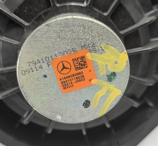 Thumbnail 20: 2015 MERCEDES GL550 (X166) HARMAN KARDON LOGIC7 SURROUND SOUND SPEAKER SET/14
