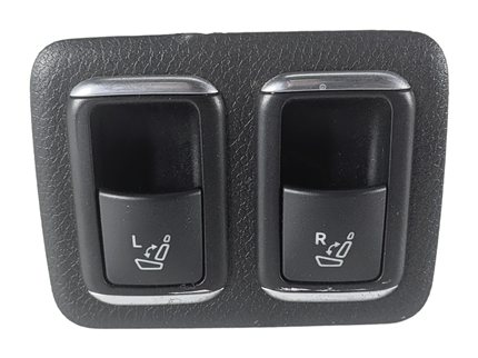 Thumbnail 2: 2015 MERCEDES GL550 (X166) REAR SEAT FOLD DOWN RELEASE SWITCH PANEL w/BUTTONS