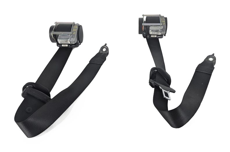 Thumbnail 2: 2015 MERCEDES GL550 (X166) 3RD ROW LEFT/RIGHT SEATBELT RETRACTOR SET/2 (Black)
