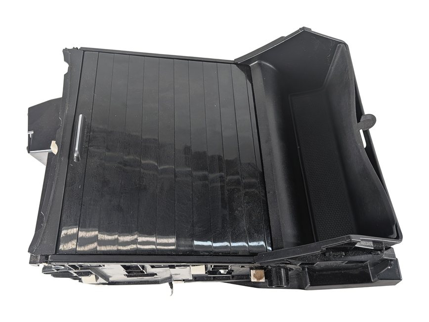 Thumbnail 6: 2015 MERCEDES GL550 (X166) FRONT CENTER CONSOLE HEATED COOLED CUP HOLDER TRAY