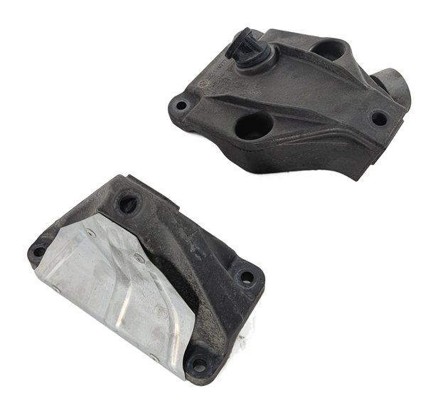 14-16 BMW 535D F10 3.0L N57 ENGINE MOTOR SUPPORT MOUNT BRACKET LEFT/RIGHT SET/2