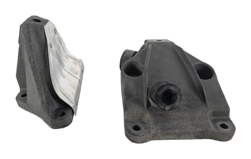 Thumbnail 5: 14-16 BMW 535D F10 3.0L N57 ENGINE MOTOR SUPPORT MOUNT BRACKET LEFT/RIGHT SET/2