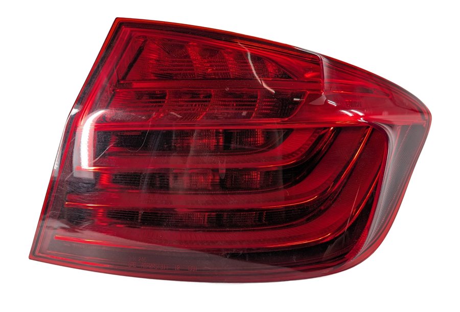 Thumbnail 4: 2014-2016 BMW 528i 535i 550i M5 (F10) RIGHT PASSENGER TAILLIGHT BRAKE LIGHT LAMP