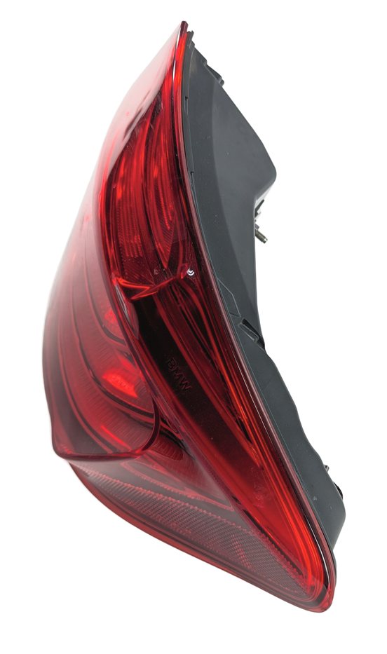 Thumbnail 5: 2014-2016 BMW 528i 535i 550i M5 (F10) RIGHT PASSENGER TAILLIGHT BRAKE LIGHT LAMP