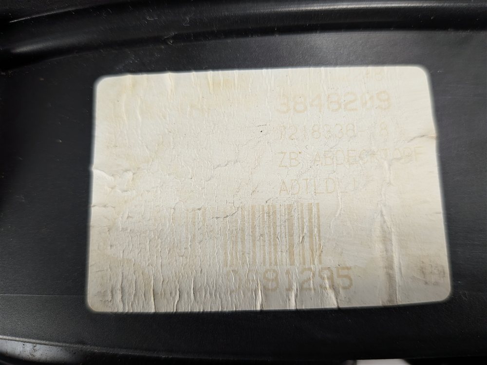 Thumbnail 9: 11-16 BMW 528i 535i 550i M5 (F10) GAS FILLER FUEL TANK DOOR w/HOUSING (White)