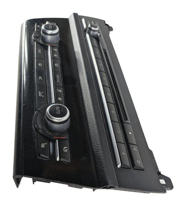 Thumbnail 4: 11-16 BMW 5 M5 SERIES (F10) HEATER A/C TEMPERATURE & RADIO CONTROL PANEL (BLACK)
