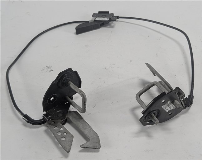 Thumbnail 5: 2015 BMW 535D (F10) FRONT LEFT/RIGHT HOOD LID LOCK LATCH SET/2 w/RELEASE CABLE