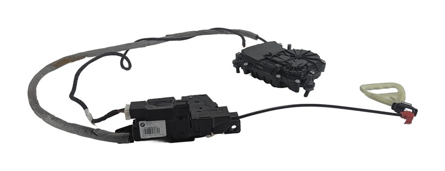Thumbnail 3: 15 BMW 535D F10 REAR TRUNK LID SOFT CLOSE POWER LOCK LATCH ACTUATOR MOTOR