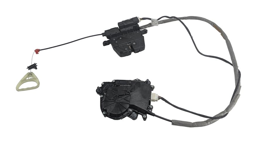 Thumbnail 6: 15 BMW 535D F10 REAR TRUNK LID SOFT CLOSE POWER LOCK LATCH ACTUATOR MOTOR