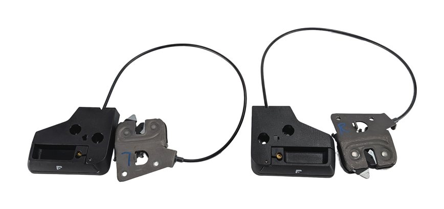 Thumbnail 2: 2015 BMW 535D F10 REAR LEFT/RIGHT FOLDING SEAT RELEASE LATCH HANDLE CABLE SET/2