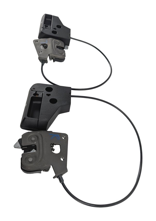 Thumbnail 3: 2015 BMW 535D F10 REAR LEFT/RIGHT FOLDING SEAT RELEASE LATCH HANDLE CABLE SET/2
