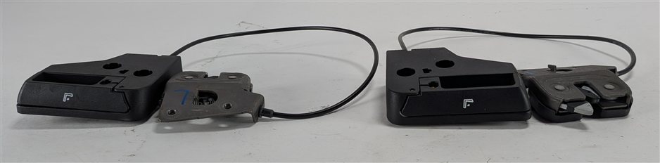Thumbnail 5: 2015 BMW 535D F10 REAR LEFT/RIGHT FOLDING SEAT RELEASE LATCH HANDLE CABLE SET/2